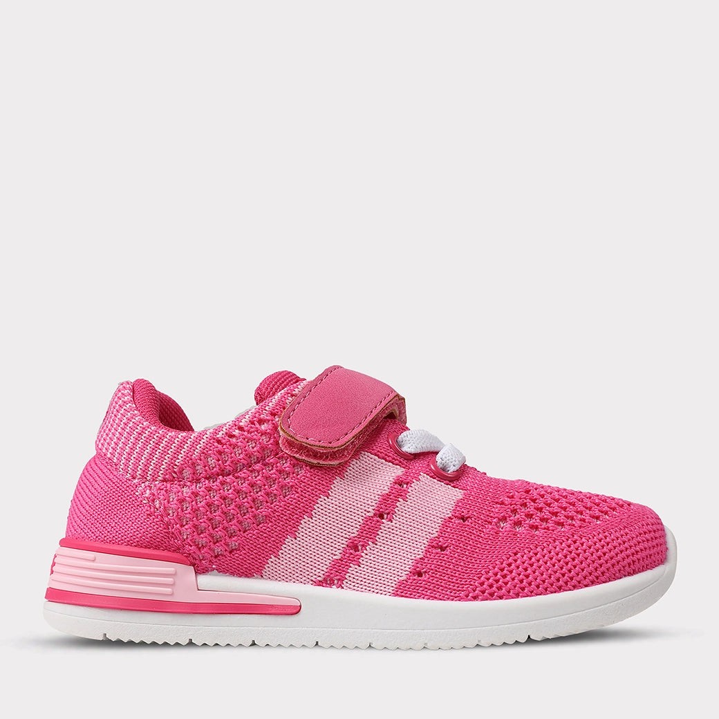 Wynn Girls Hook & Loop Sneaker